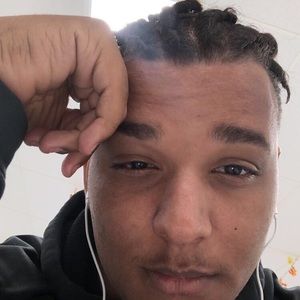 Meet your Posher, Corey